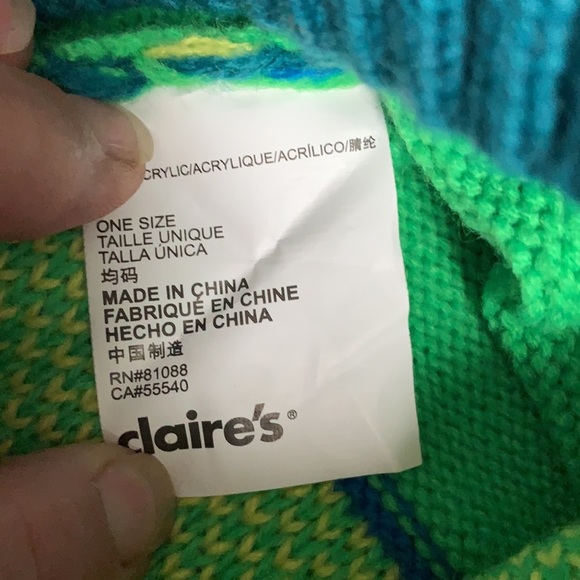 Geek and Nerd Hats and Fingerless Gloves - Picture 16 of 16